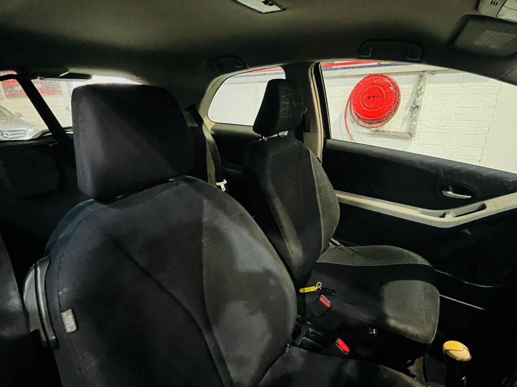 Used Toyota Yaris 2006 for sale - 77452256: Photo 9