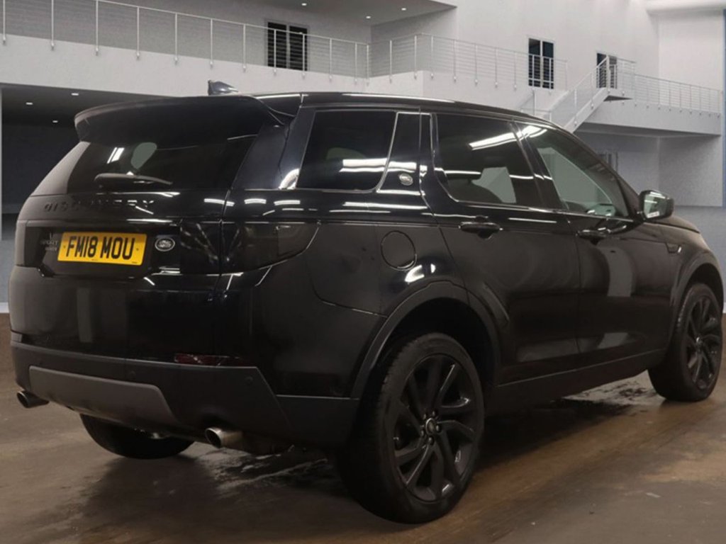Used Land Rover Discovery Sport 2018 for sale - 76883253: Photo 4