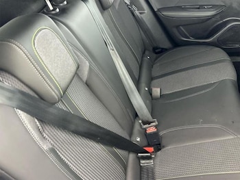 Used Peugeot 2008 2023 for sale - 78831312: Photo