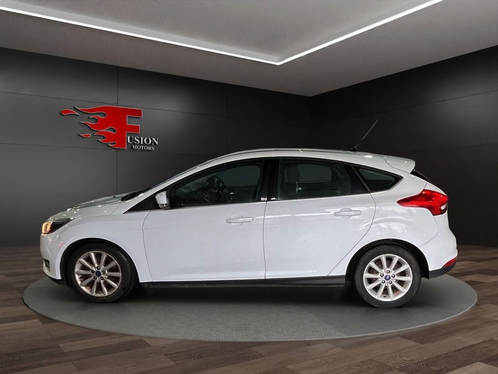 Used Ford Focus 2015 for sale - 77525945: Photo 4