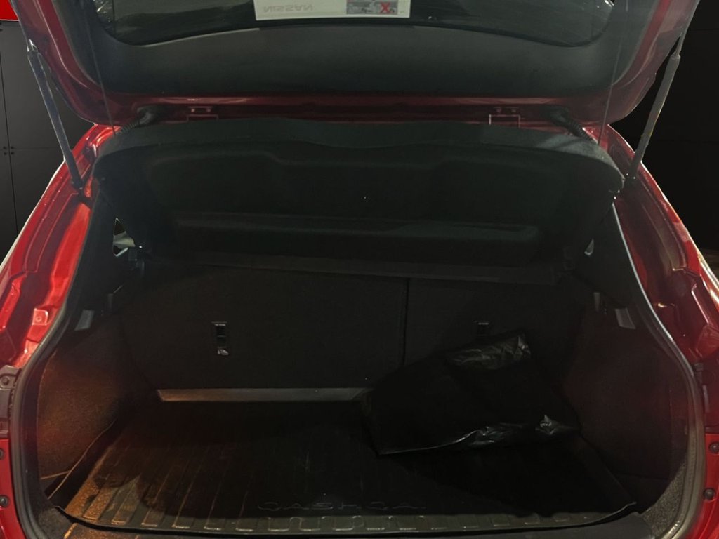 Used Nissan Qashqai 2016 for sale - 77660126: Photo 10