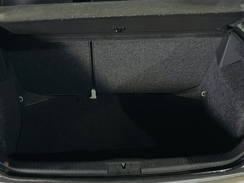 Used Volkswagen Polo 2005 for sale - 77719471: Photo 10