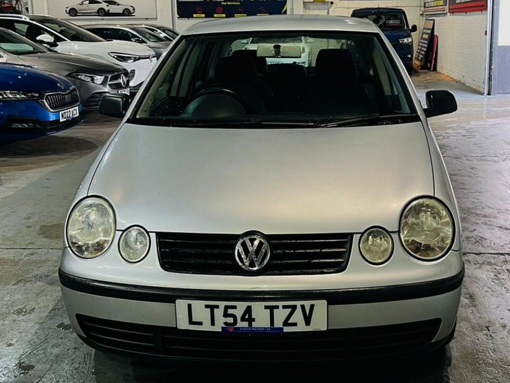 Used Volkswagen Polo 2005 for sale - 77719471: Photo 2