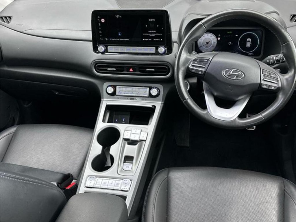 Used Hyundai KONA 2023 for sale - 78044743: Photo 4