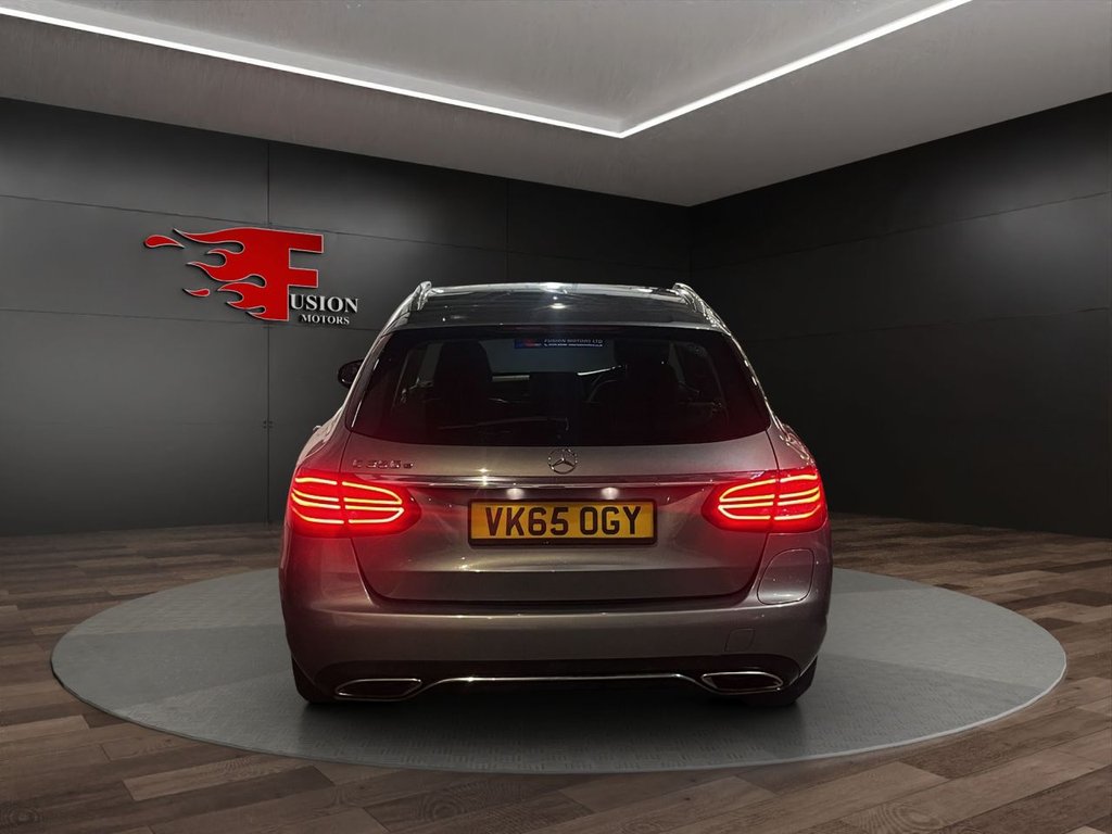 Used Mercedes-Benz C Class 2015 for sale - 77520708: Photo 5