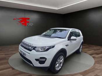 Used Land Rover Discovery Sport 2017 for sale - 74638356: Photo