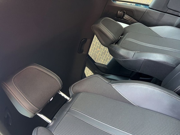 Used Peugeot 3008 2022 for sale - 76086402: Photo 14