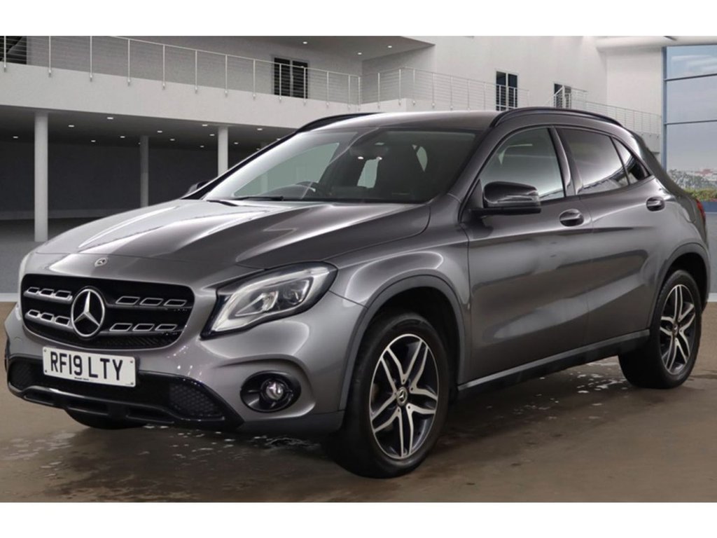 Used Mercedes-Benz GLA 2019 for sale - 77200276: Photo 2