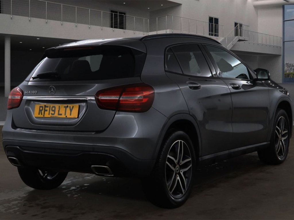 Used Mercedes-Benz GLA 2019 for sale - 77200276: Photo 4