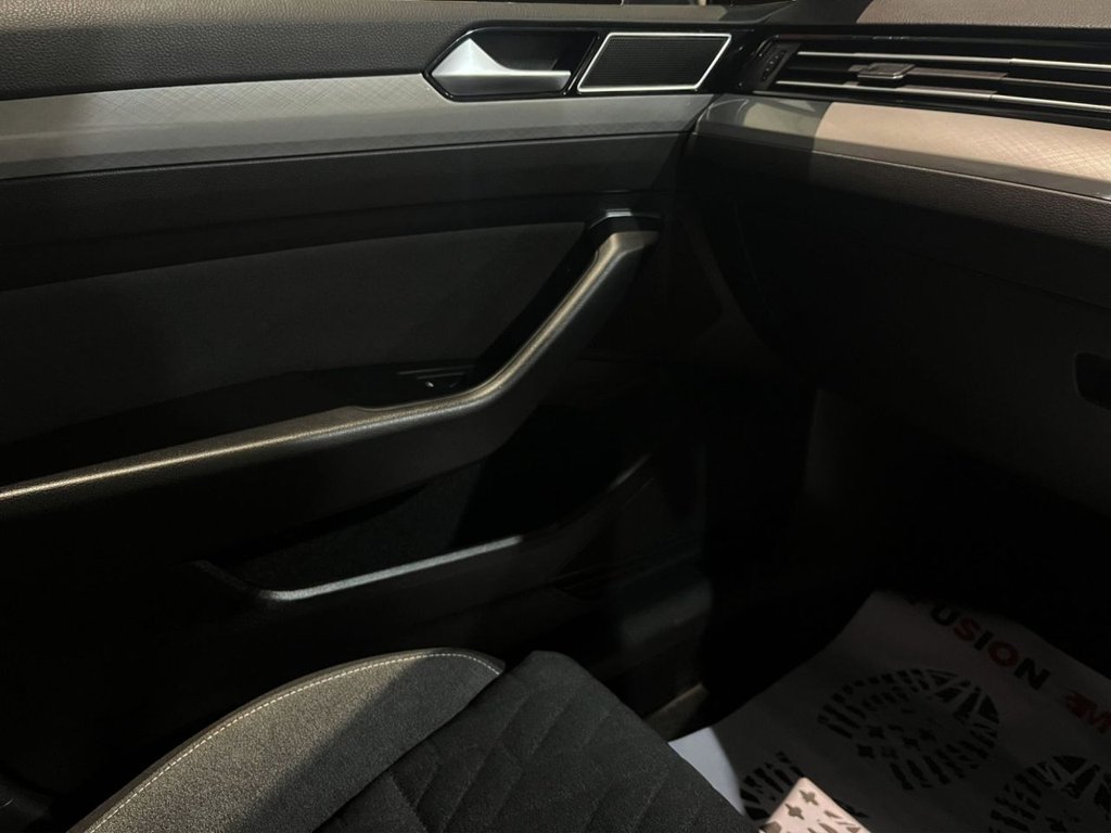 Used Volkswagen Passat 2022 for sale - 77795037: Photo 12