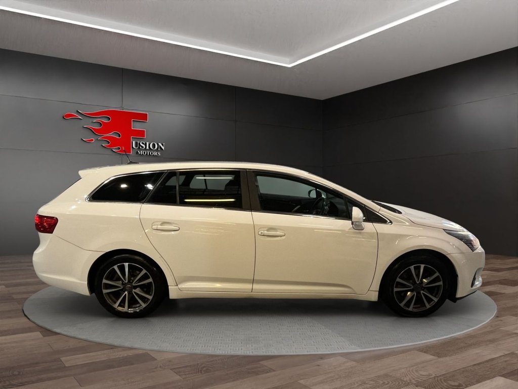 Used Toyota Avensis 2014 for sale - 77560517: Photo 7