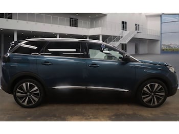 Used Peugeot 5008 2020 for sale - 76407014: Photo