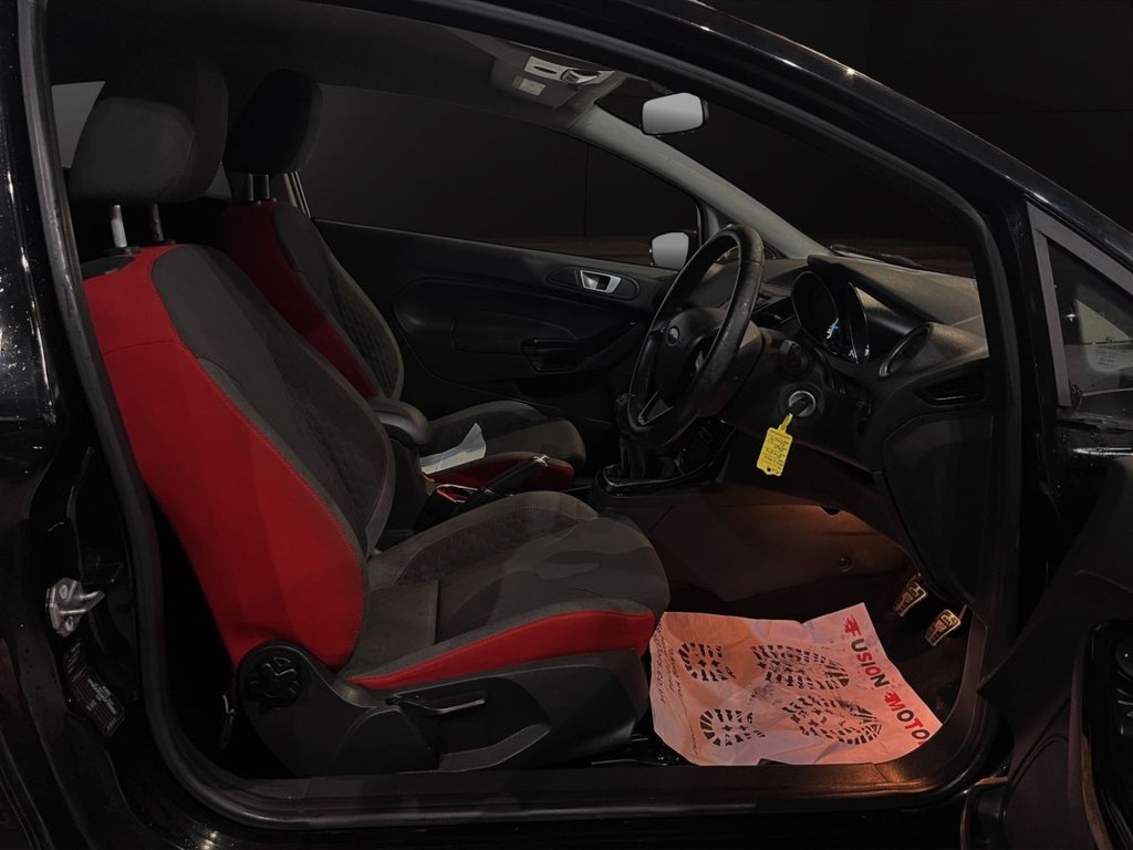 Used Ford Fiesta 2015 for sale - 77397255: Photo 12