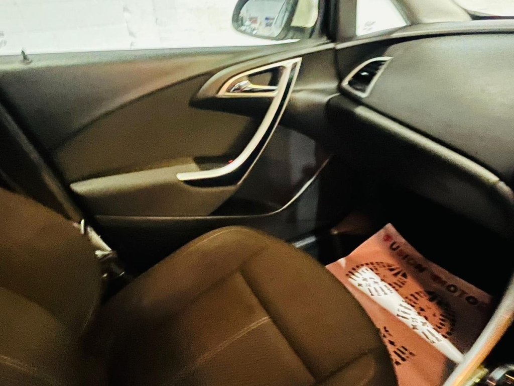 Used Vauxhall Astra 2013 for sale - 77593663: Photo 11