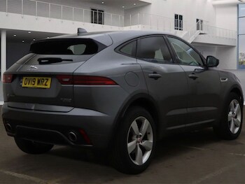 Used Jaguar E-Pace 2019 for sale - 76430010: Photo