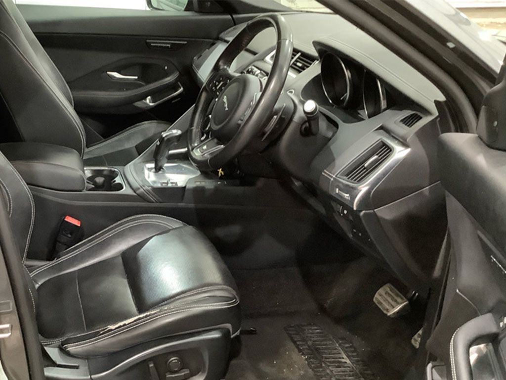 Used Jaguar E-Pace 2019 for sale - 76430010: Photo 8