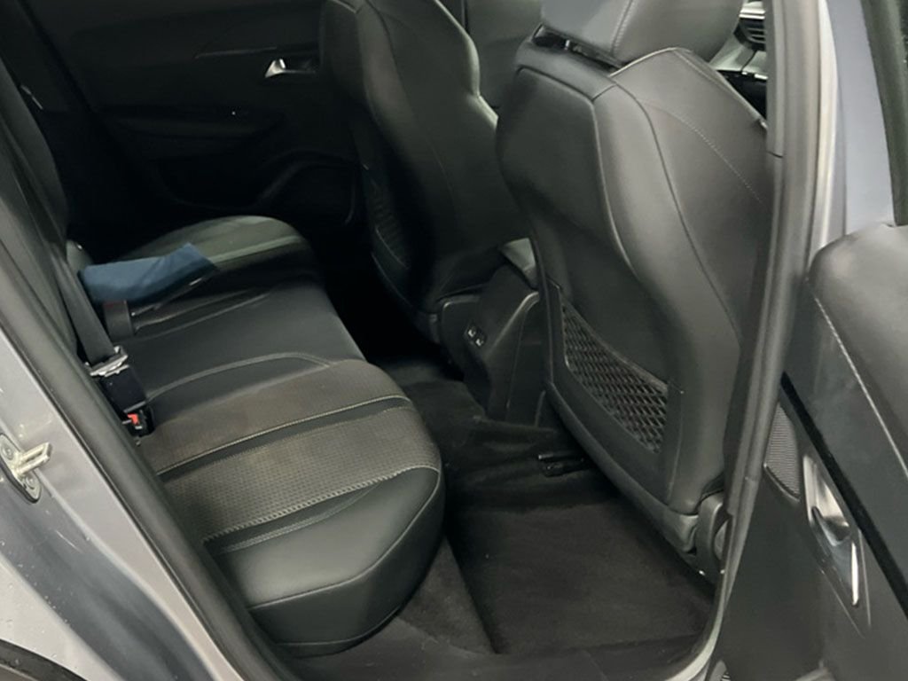 Used Peugeot 2008 2021 for sale - 76454530: Photo 8