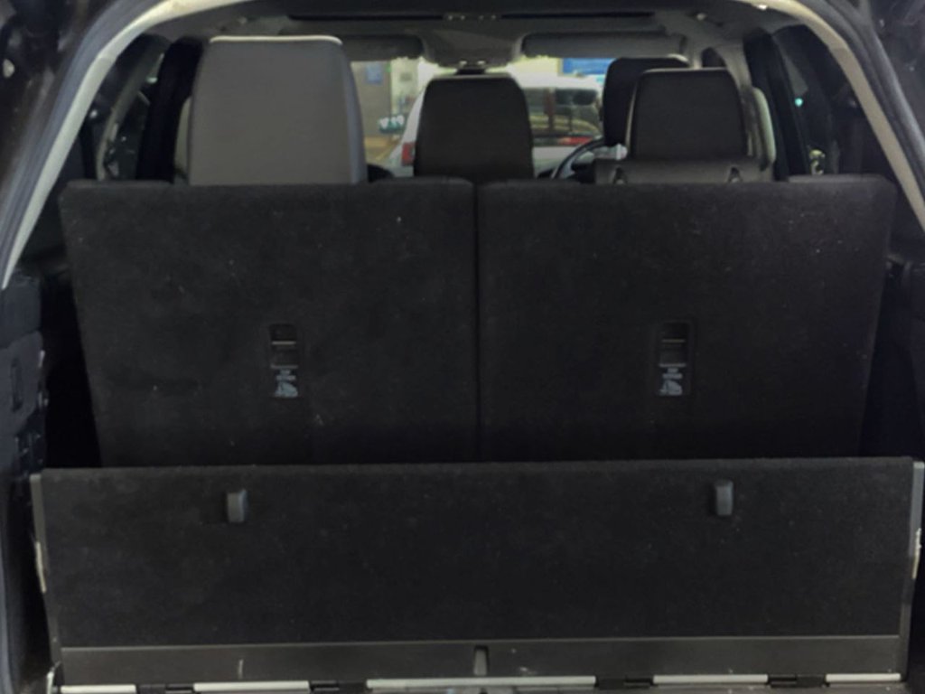 Used Land Rover Discovery 2018 for sale - 77937077: Photo 3