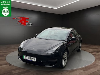 Tesla - Model 3
