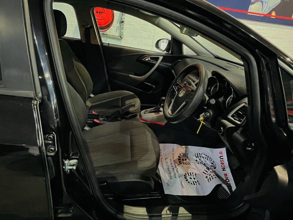 Used Vauxhall Astra 2011 for sale - 77849781: Photo 10