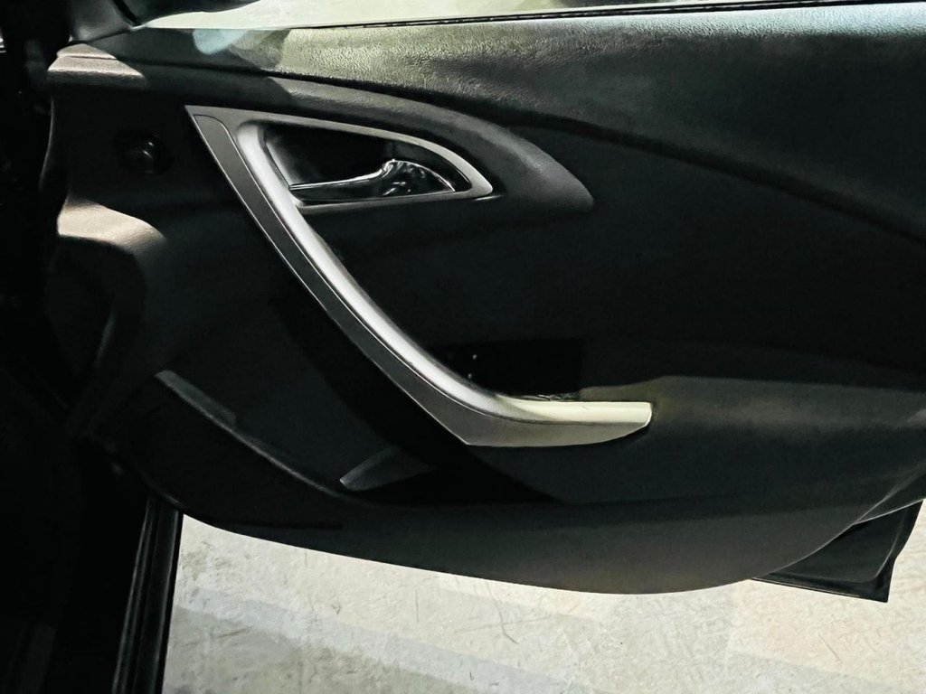 Used Vauxhall Astra 2011 for sale - 77849781: Photo 8