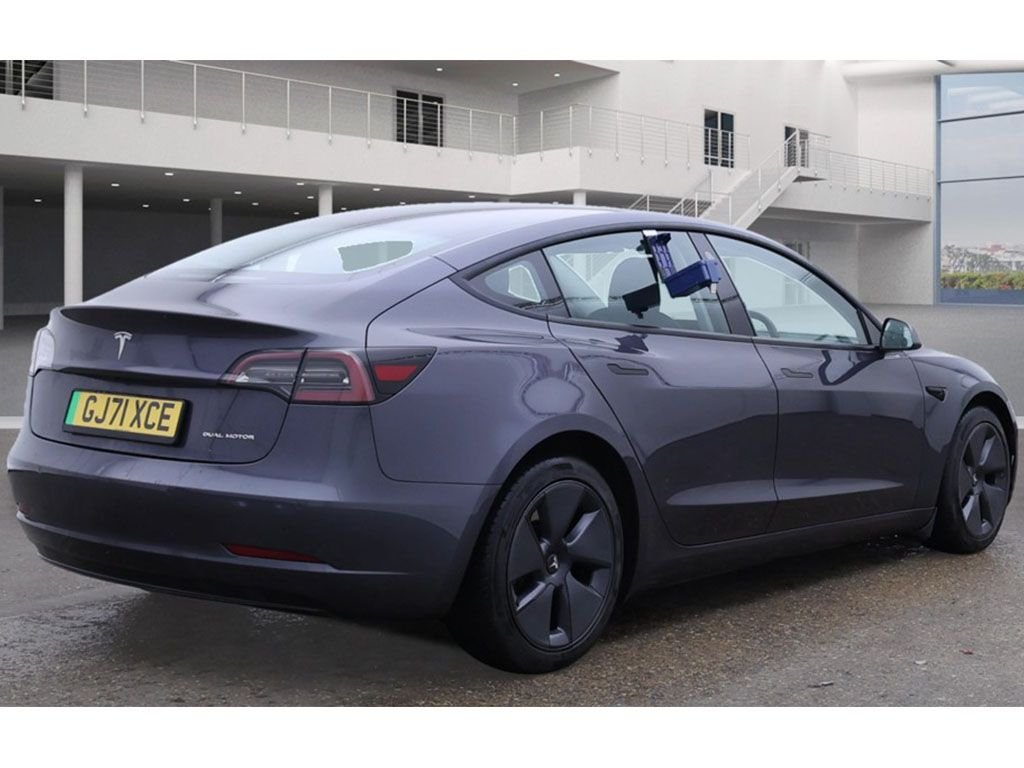 Used Tesla Model 3 2021 for sale - 76470458: Photo 4