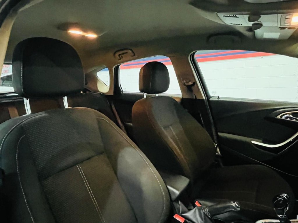 Used Vauxhall Astra 2013 for sale - 77427787: Photo 14