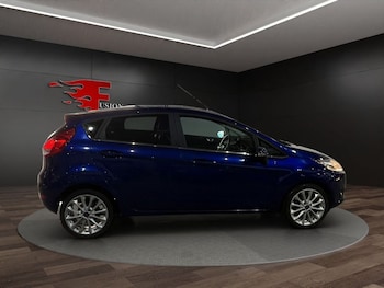 Used Ford Fiesta 2015 for sale - 77614235: Photo