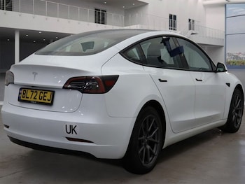 Used Tesla Model 3 2022 for sale - 76867873: Photo