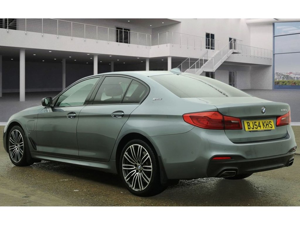 Used BMW 5 Series 2018 for sale - 77188228: Photo 3