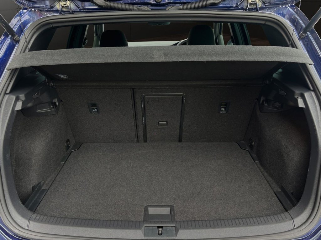 Used Volkswagen Golf 2018 for sale - 75992621: Photo 9