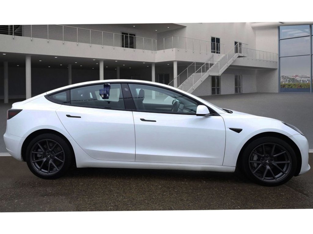 Used Tesla Model 3 2021 for sale - 77110905: Photo 5