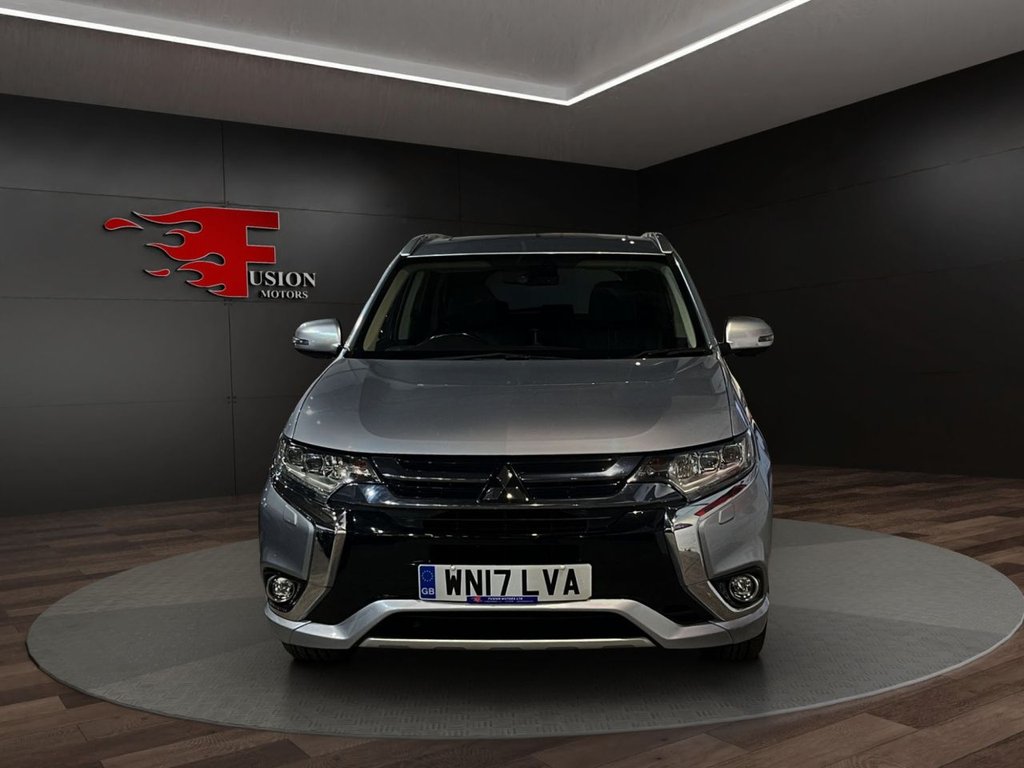 Used Mitsubishi Outlander 2017 for sale - 77072637: Photo 2