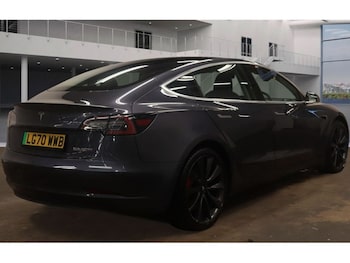 Used Tesla Model 3 2020 for sale - 76711214: Photo