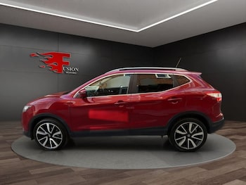Used Nissan Qashqai 2017 for sale - 75602540: Photo