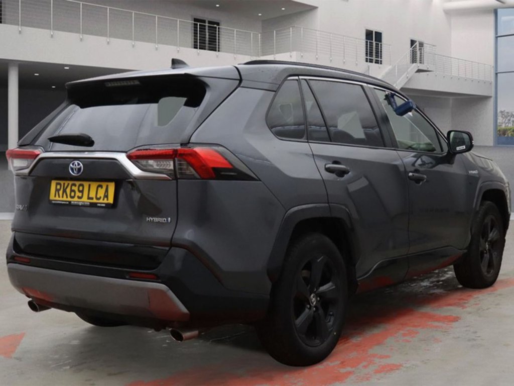 Used Toyota RAV4 2019 for sale - 76333512: Photo 3
