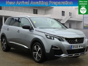 Peugeot - 5008