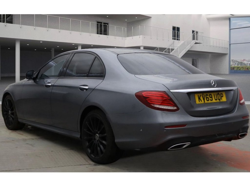 Used Mercedes-Benz E Class 2020 for sale - 76855219: Photo 3