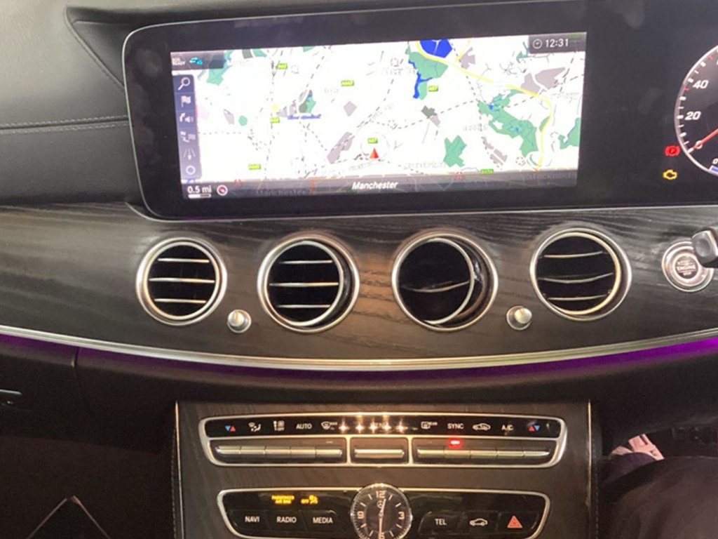 Used Mercedes-Benz E Class 2020 for sale - 76855219: Photo 9