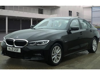 Used BMW 3 Series 2021 for sale - 77642692: Photo