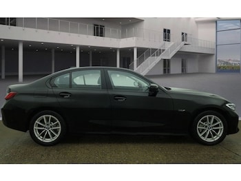Used BMW 3 Series 2021 for sale - 77642692: Photo