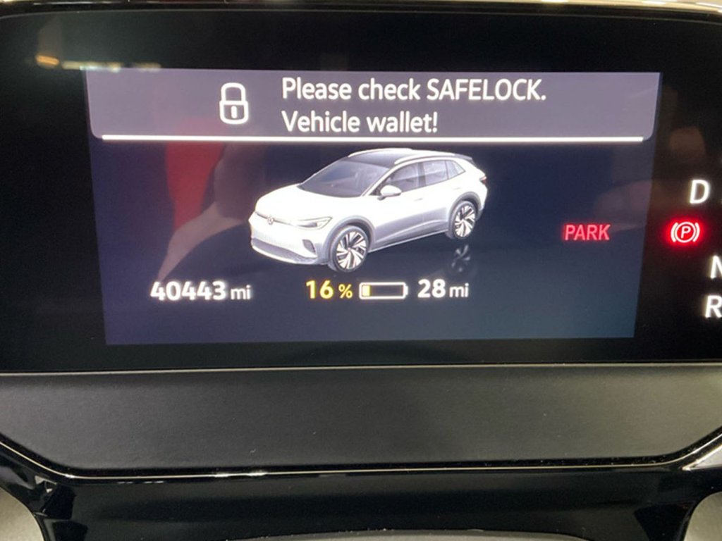 Used Volkswagen ID.4 2023 for sale - 77369976: Photo 10