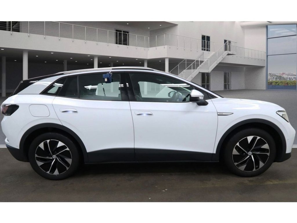 Used Volkswagen ID.4 2023 for sale - 77369976: Photo 5