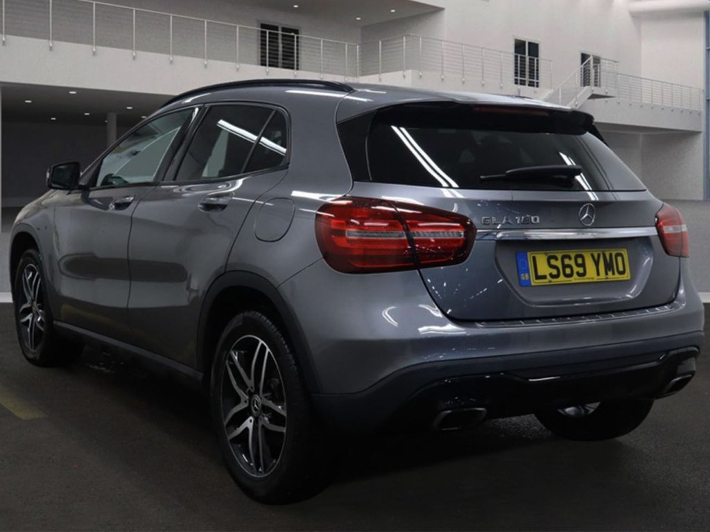 Used Mercedes-Benz GLA 2019 for sale - 76820761: Photo 3
