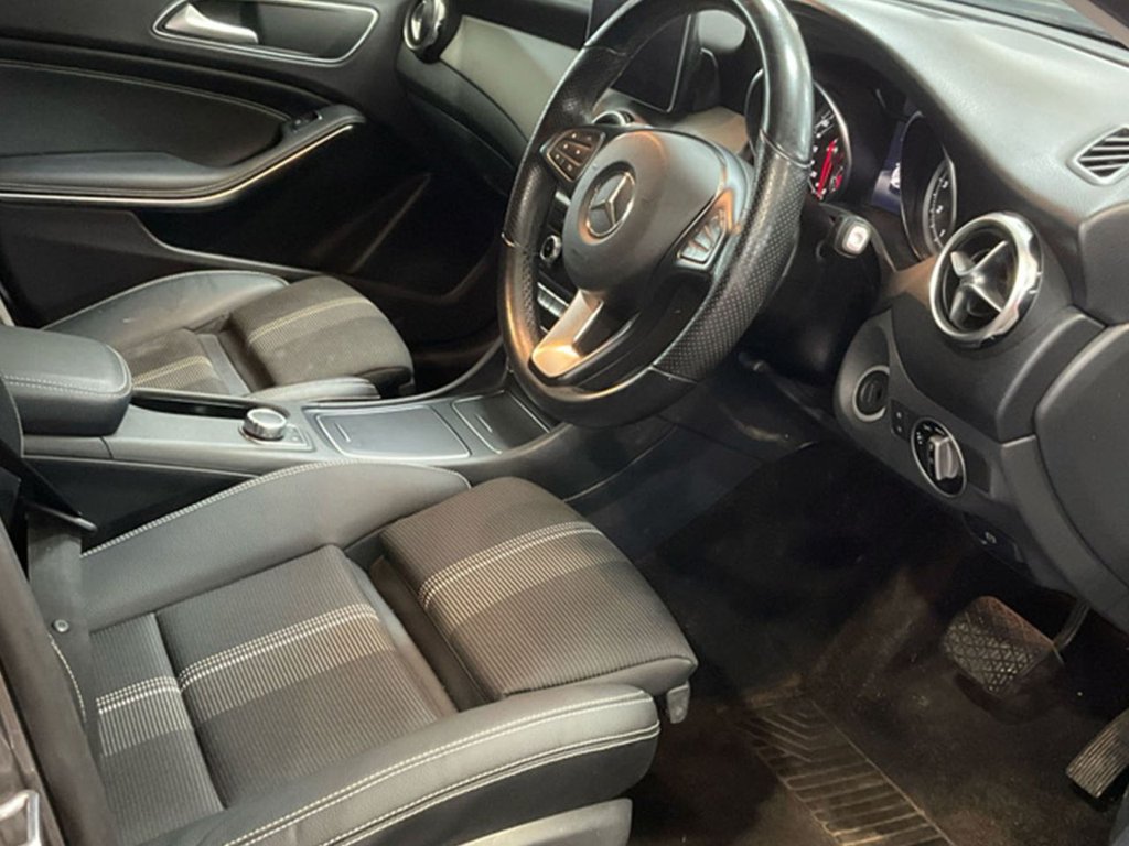 Used Mercedes-Benz GLA 2019 for sale - 76820761: Photo 9