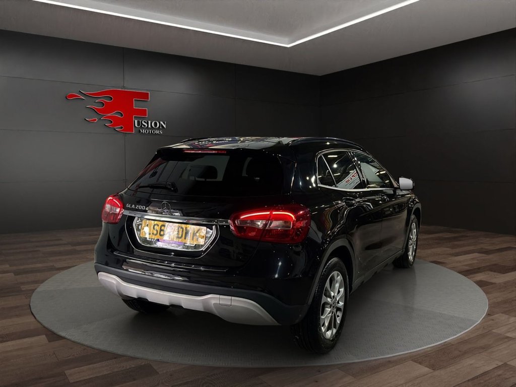 Used Mercedes-Benz GLA 2017 for sale - 76429696: Photo 7