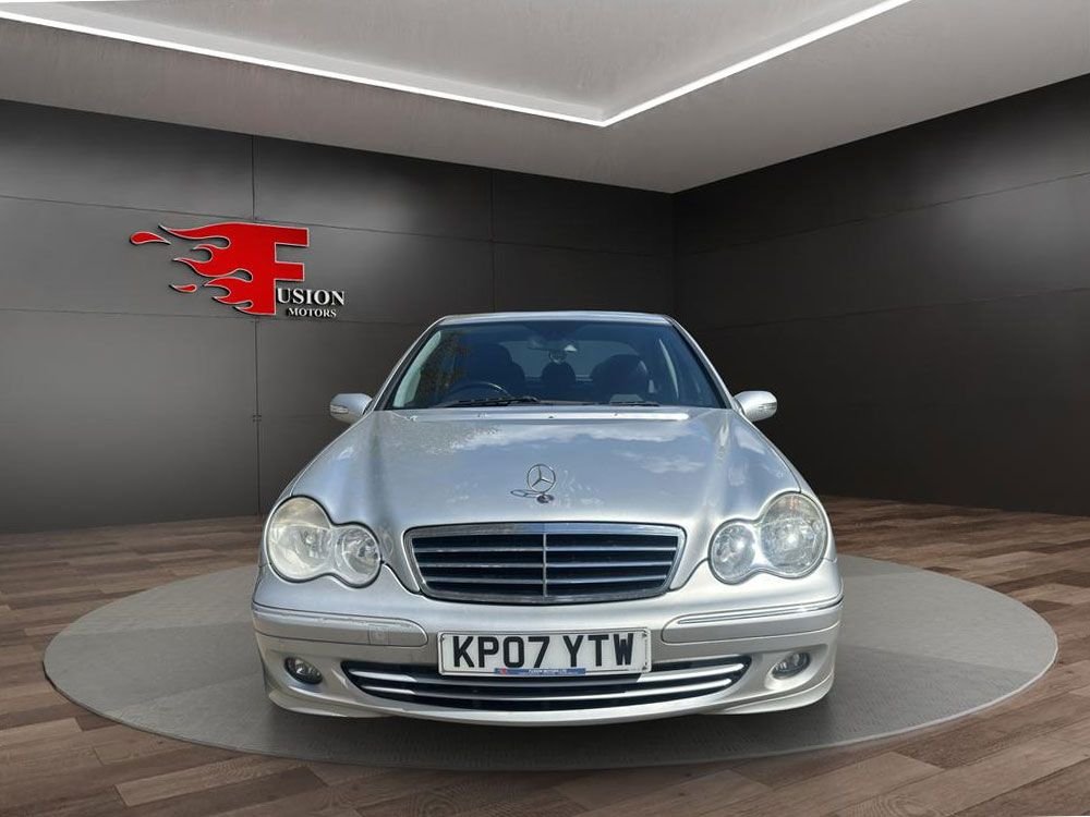 Used Mercedes-Benz C Class 2007 for sale - 77327718: Photo 2