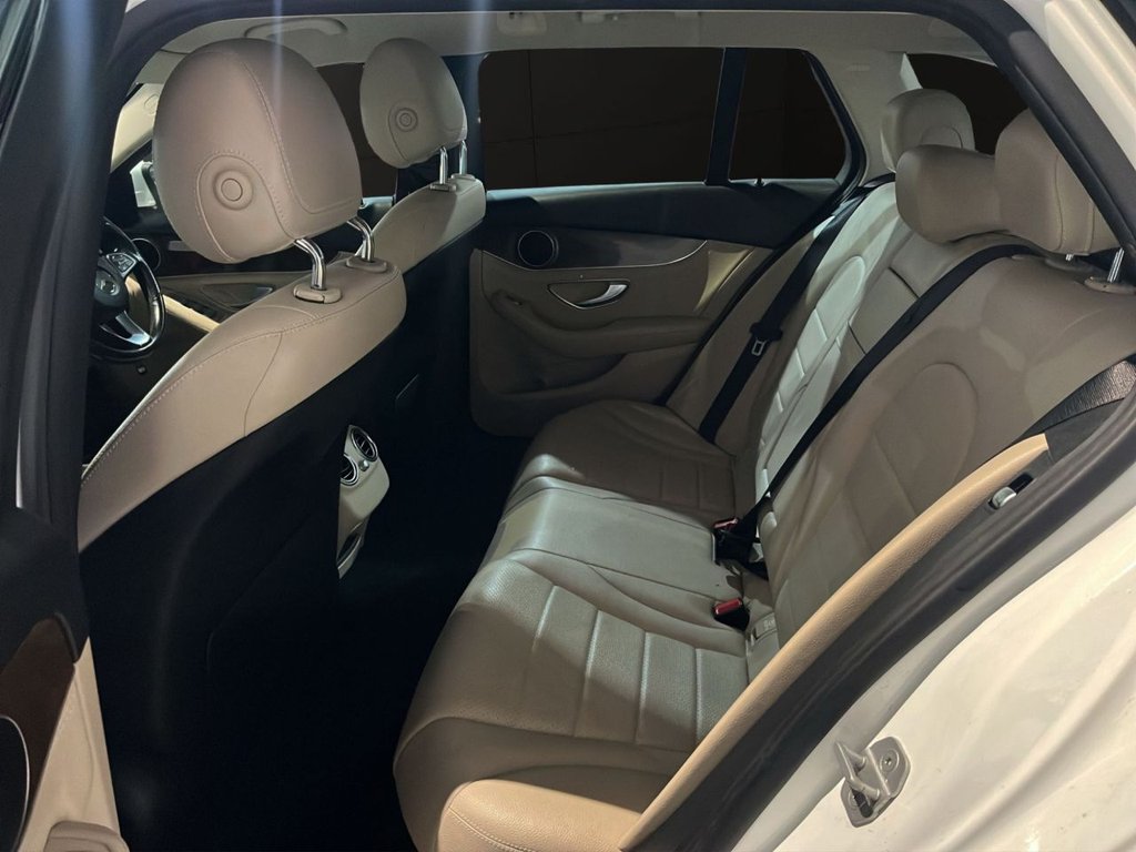 Used Mercedes-Benz C Class 2015 for sale - 76665727: Photo 14