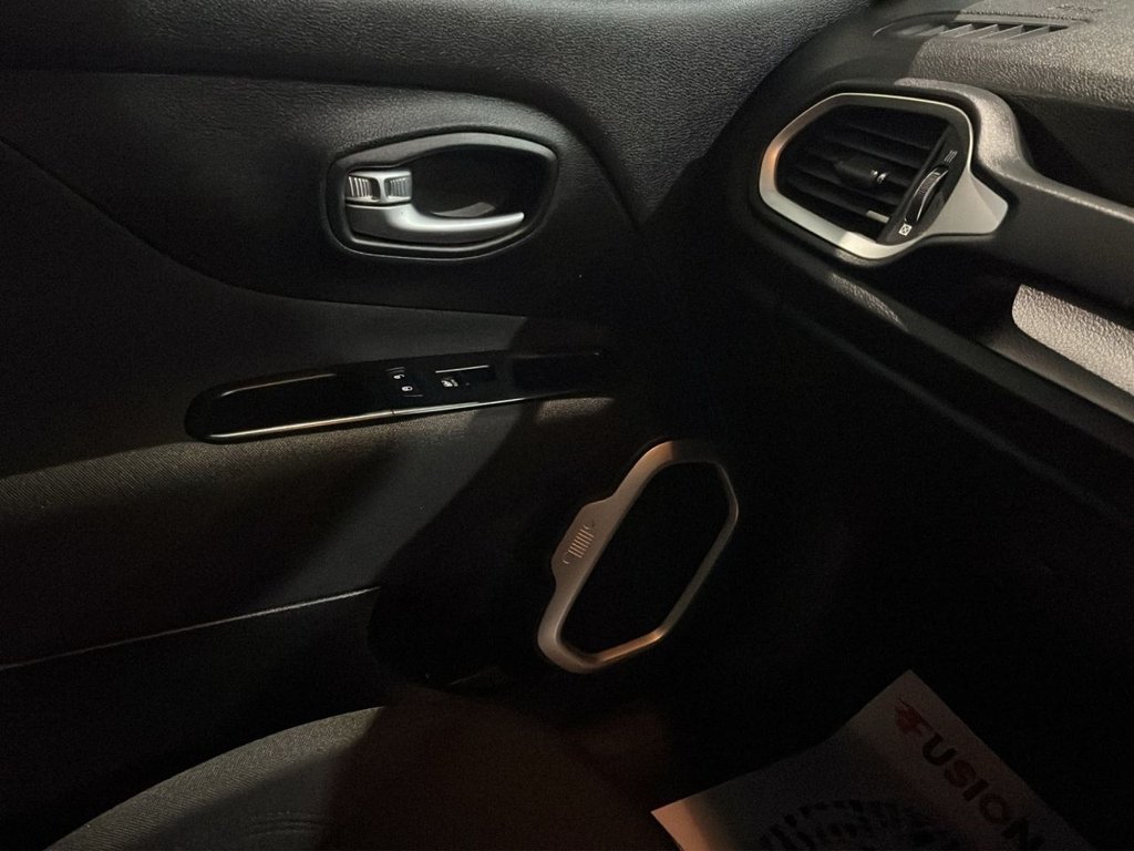 Used Jeep Renegade 2019 for sale - 76223703: Photo 12