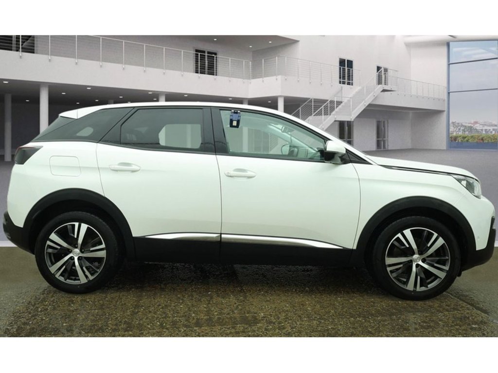Used Peugeot 3008 2017 for sale - 77920420: Photo 4